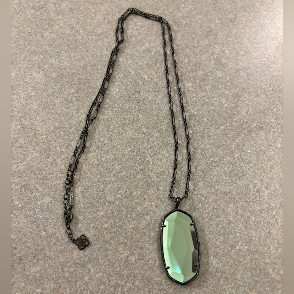 SOLD Kendra Scott Reid Necklace